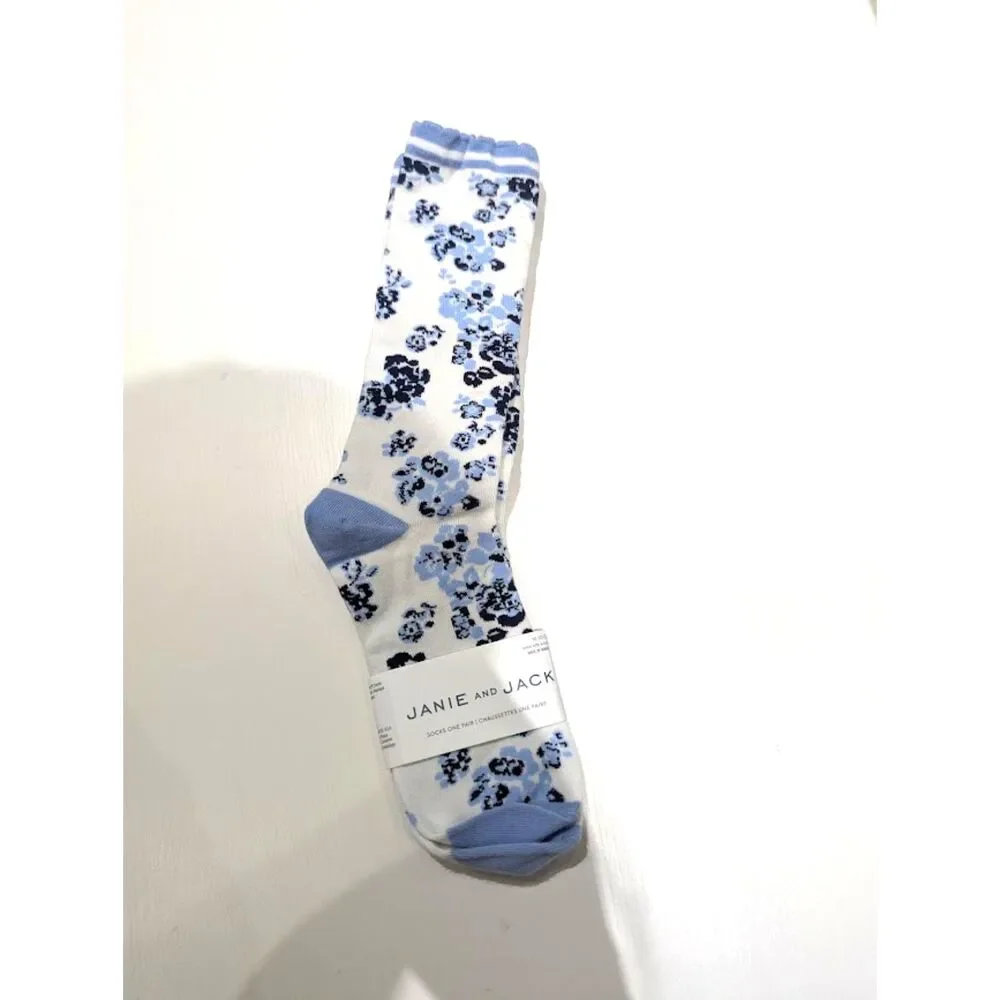 NWT Janie & Jack white blue floral scallop socks Big Girls age 10-12 (shoe 3-5)